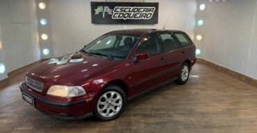 VOLVO V40 STATION WAGON 1.8