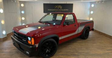 DODGE DAKOTA SHELBY