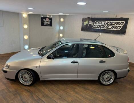 SEAT CÓRDOBA 1.6 SR